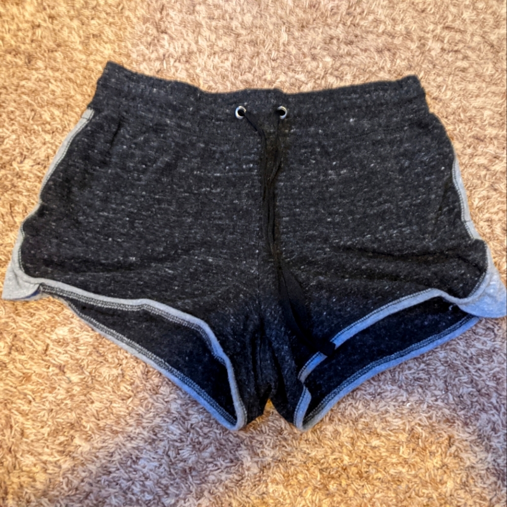 SOLD DO NOT BUY Athletic grey shorts